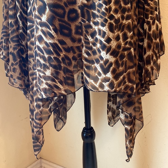 Antthony Original Large Leopard print Blouse - Picture 6 of 8